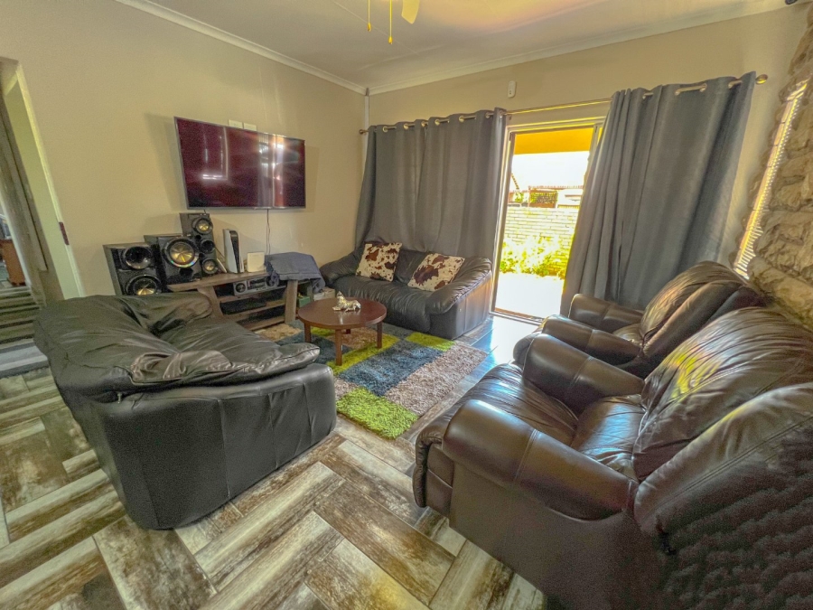 2 Bedroom Property for Sale in Sasolburg Free State